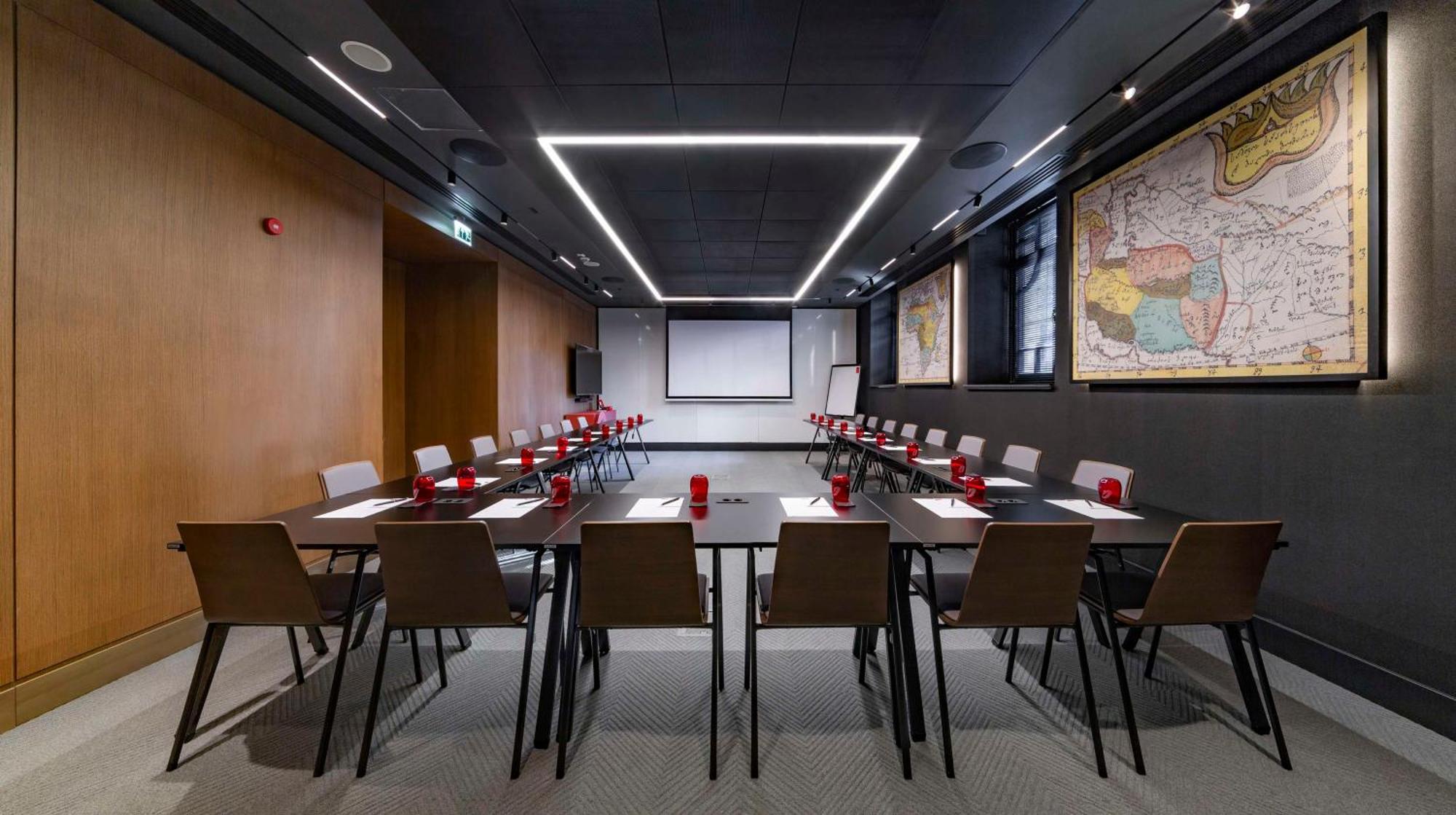 Radisson Red Tbilisi Hotell Eksteriør bilde