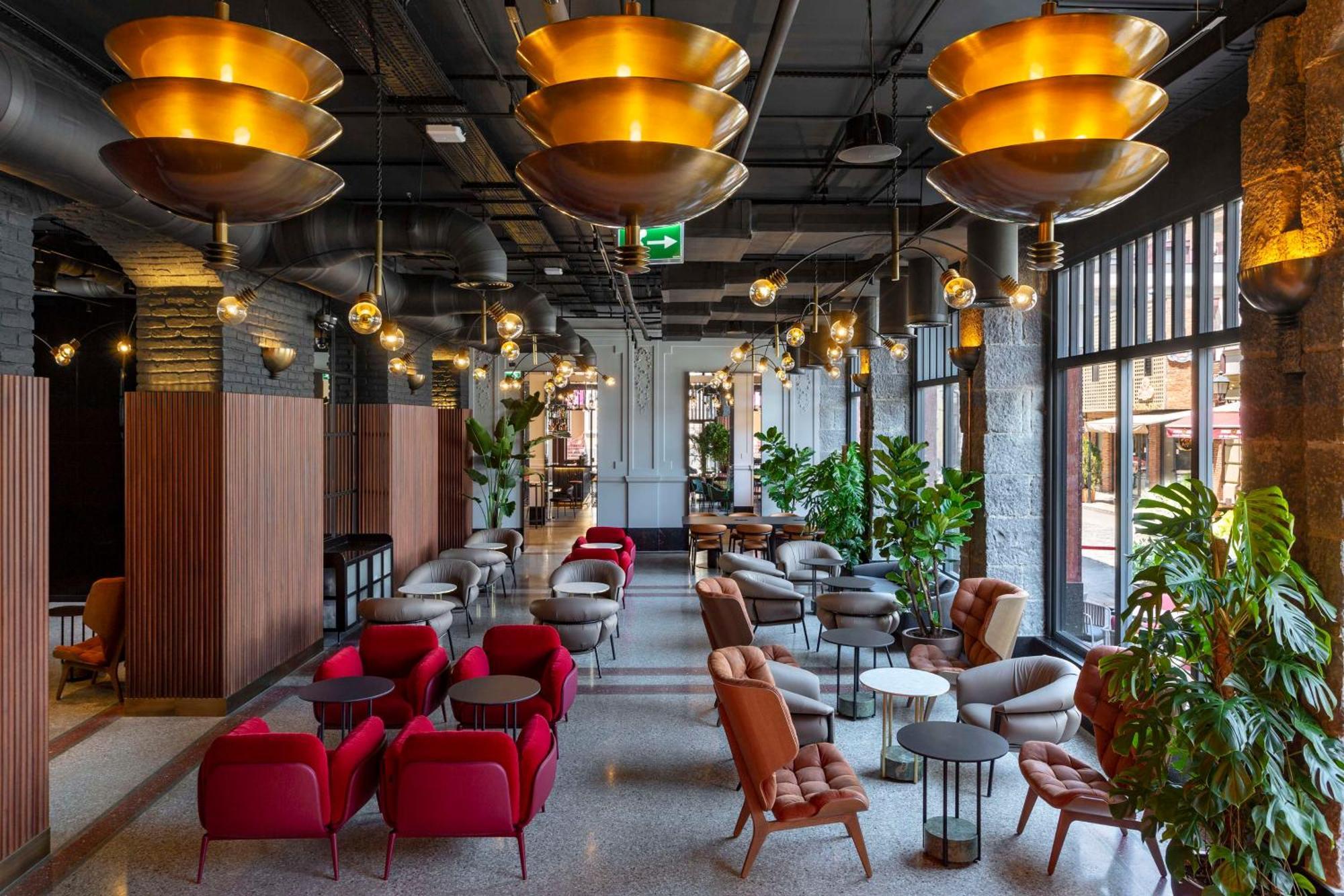 Radisson Red Tbilisi Hotell Eksteriør bilde