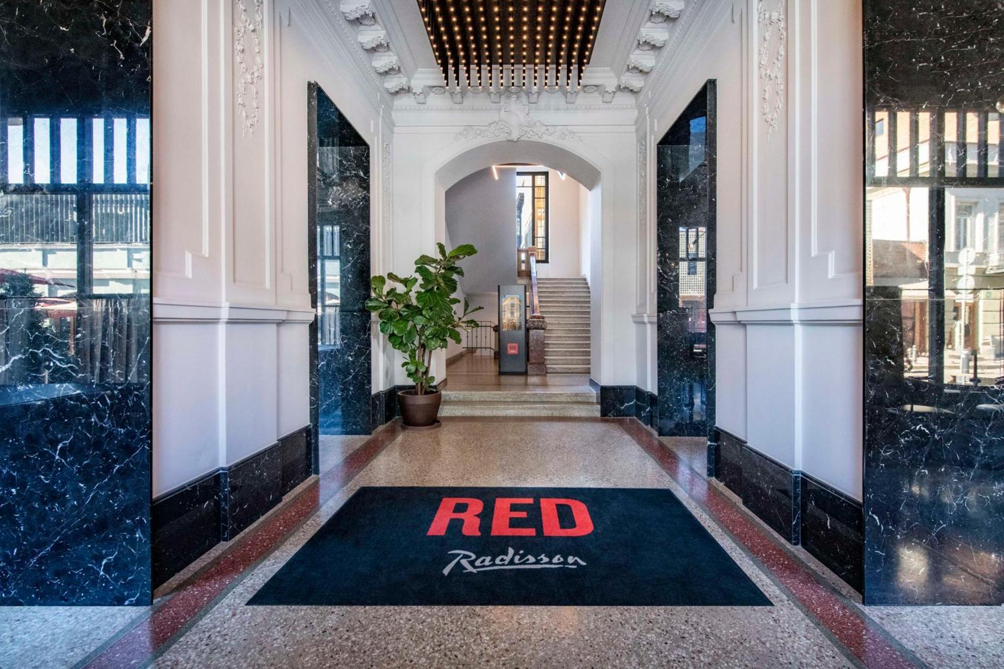Radisson Red Tbilisi Hotell Eksteriør bilde
