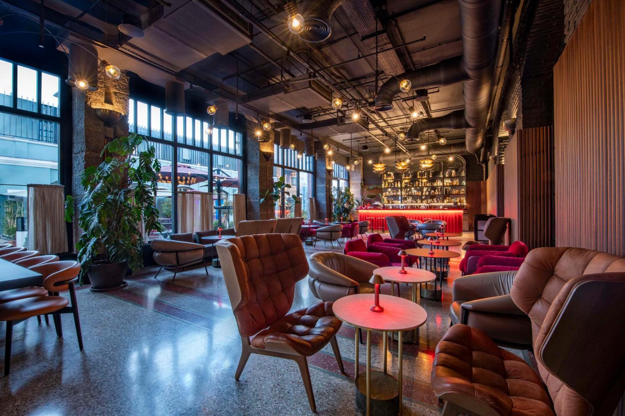 Radisson Red Tbilisi Hotell Eksteriør bilde